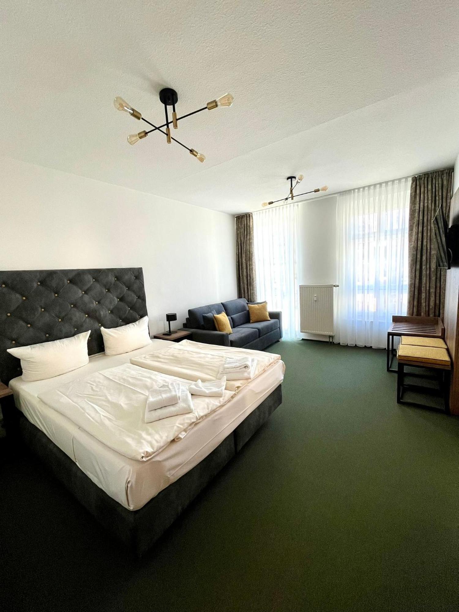 Grosses Familienapartment Mit Blick Zur Frauenkirche Dresden Buitenkant foto